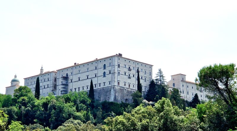 Monte Cassino – Klostret med en mörk och blodig historia