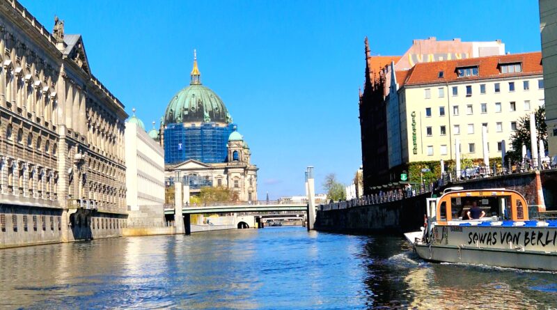 Vem vill inte möta våren i Berlin?