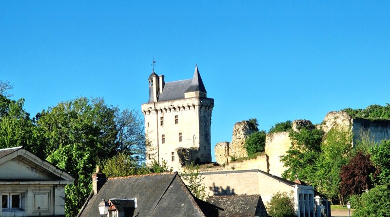 Château de Chinon – historia, utsikter och fransk småstadsidyll